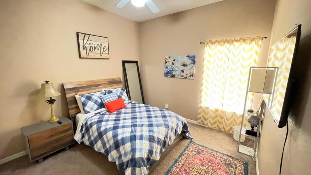 Beautiful 3 Bedroom Apartment Minutes From Disney! Kissimmee Bagian luar foto
