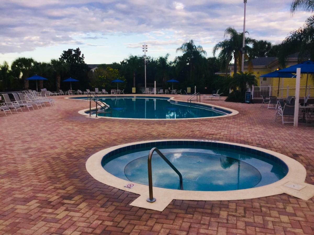 Beautiful 3 Bedroom Apartment Minutes From Disney! Kissimmee Bagian luar foto